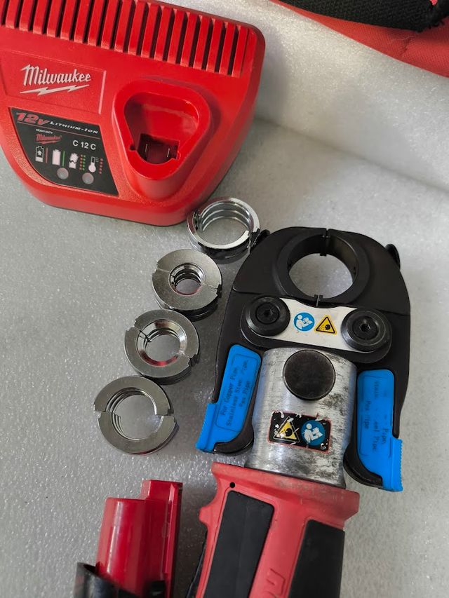 Prensa Novopress ACO103 Milwaukee