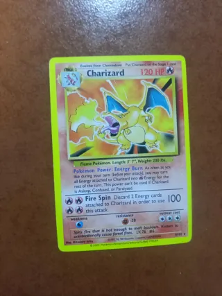 Carta Pokémon Charizard Stage 2
