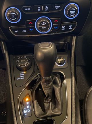 Jeep Cherokee 4x4 reetiling 2019