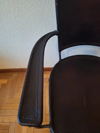 Sedia in ferro battuto e pelle