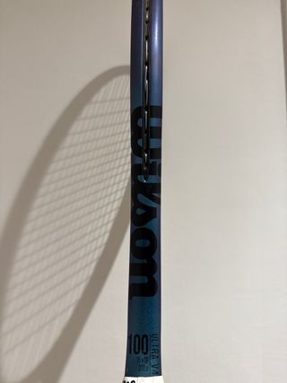 Raqueta Wilson ULTRA V4 100 (300g) Grip 3