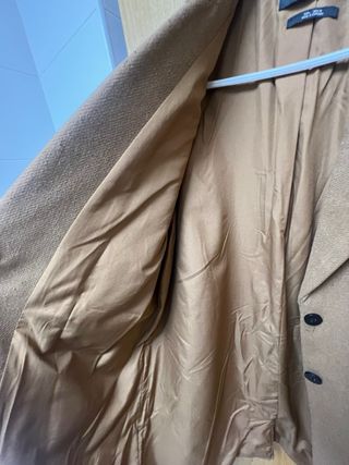 Abrigo Pull&Bear Marrón