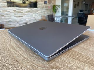 MacBook Pro M1 Pro 16” Impecable 16GB RAM 512GB