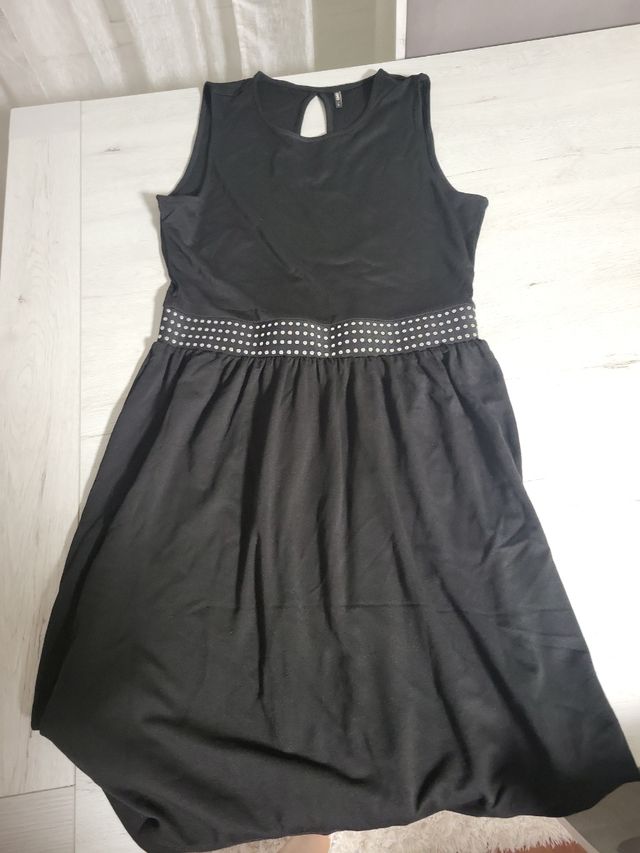 Vestido negro ONLY sin manga
