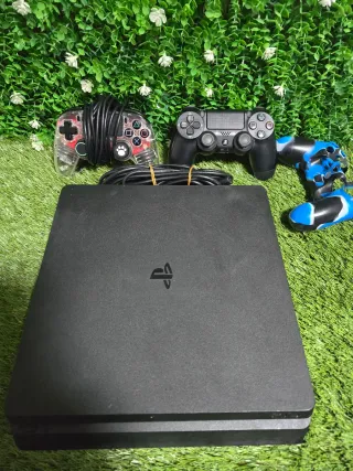 Consola PS4 Slim + 5 Juegos + 2 Mandos