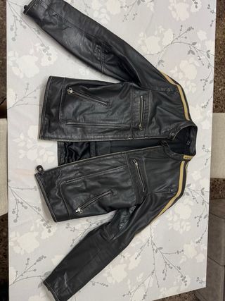 Chaqueta vintage (L) de cuero auténtico.