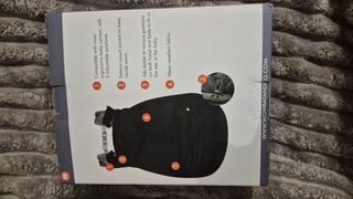 Funda cobertor mochila portabebe Wombat & Co. All 