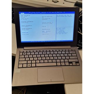 ASUS ZenBook UX21E Plata/Negro