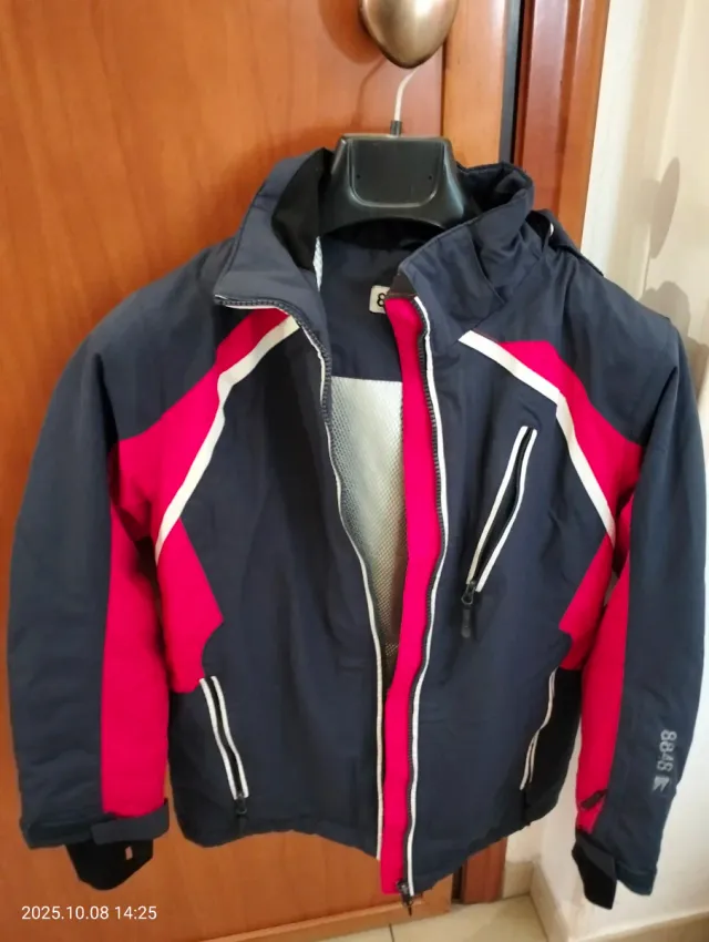 Giubbotto bambino 10 anni.