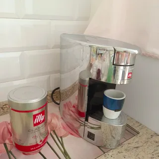 Cafetera Illy Cromada