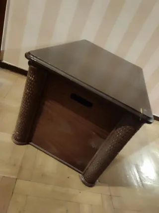 Baúl antiguo de madera