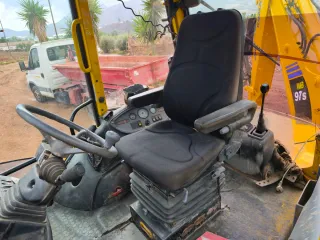 Retro Retroexcavadora Komatsu WB97-S