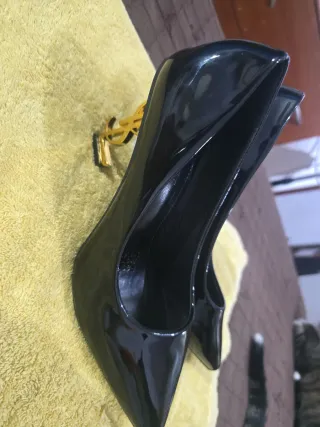Zapatos de tacón charol negros talla 40