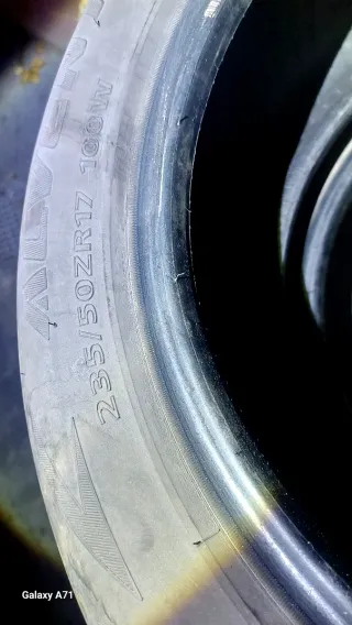 4 Neumáticos 235/50 ZR17