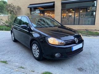 Volkswagen Golf VI 1.6 TDi 105 SPORT