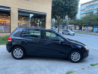 Volkswagen Golf VI 1.6 TDi 105 SPORT