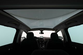 Peugeot 5008 2.0 Blue-HDi Allure