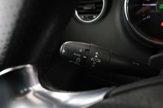Peugeot 5008 2.0 Blue-HDi Allure