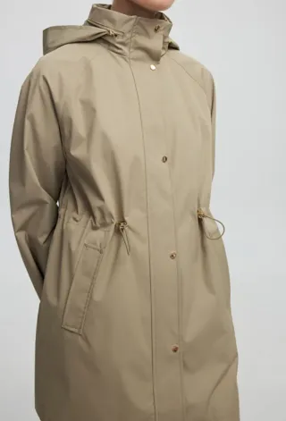 Cazadora  Zara.
