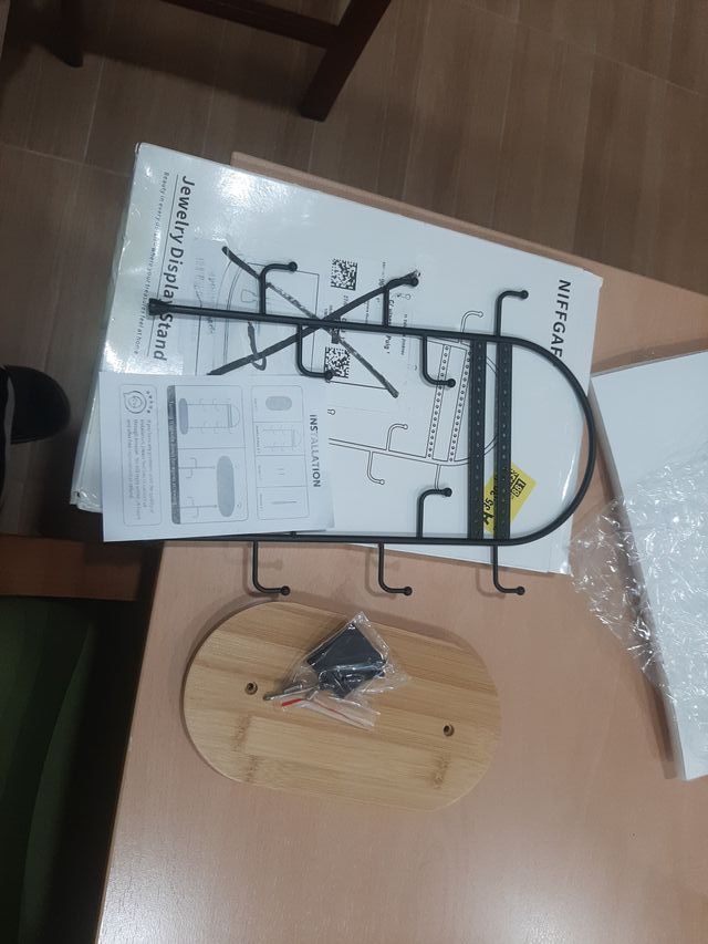 Expositor Joyas Metal y Plástico Gris