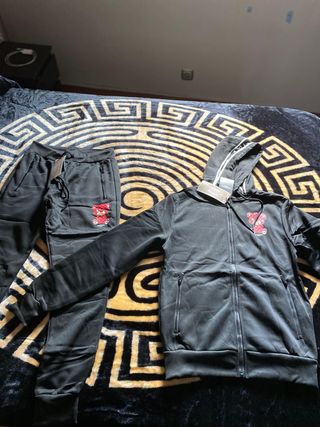 Conjunto Oso Negro, Rojo y azul