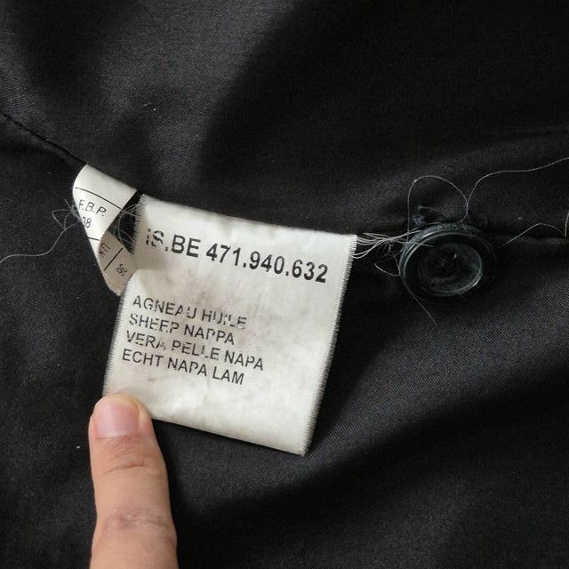 Gabardina vintage de piel napa negra