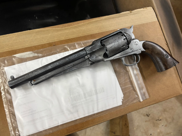 Remington 1858 - Juguete