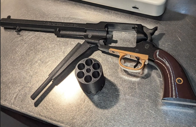 Remington 1858 - Juguete