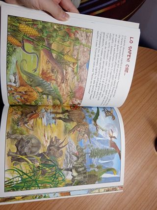 grande libro dei dinosauri 