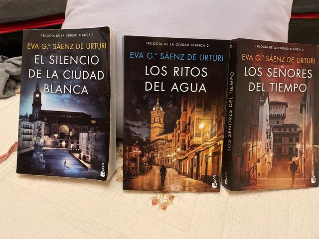 Trilogía de la ciudad blanca
