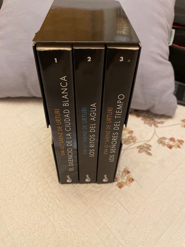 Trilogía de la ciudad blanca