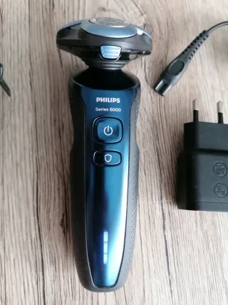 Philips Serie 6000 afeitadora 