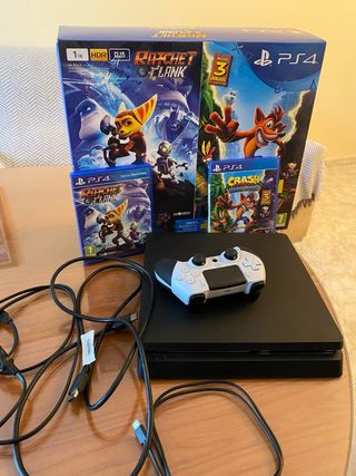 PS4 Slim 1TB Ratchet & Clank + Crash Bandicoot