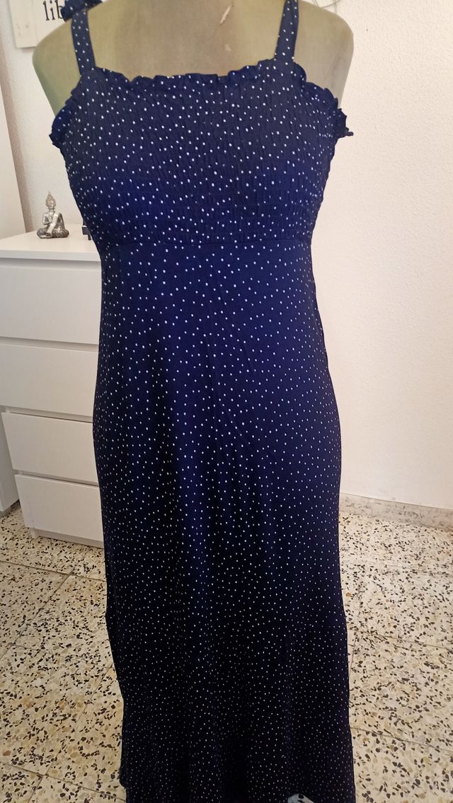 Vestido negro de lunares