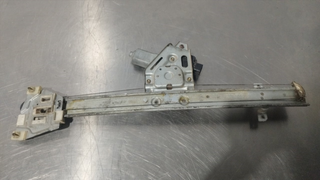 ELEVALUNAS DELANTERO DERECHO MITSUBISHI MONTERO (