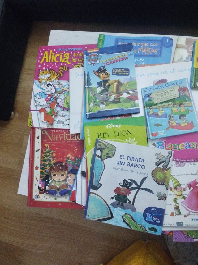 Dumbo Blancanieves  Caperucita roja  Aliciaen el..