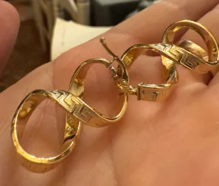 Pendientes oro 18 kt Versace Ocho Greca Oro
