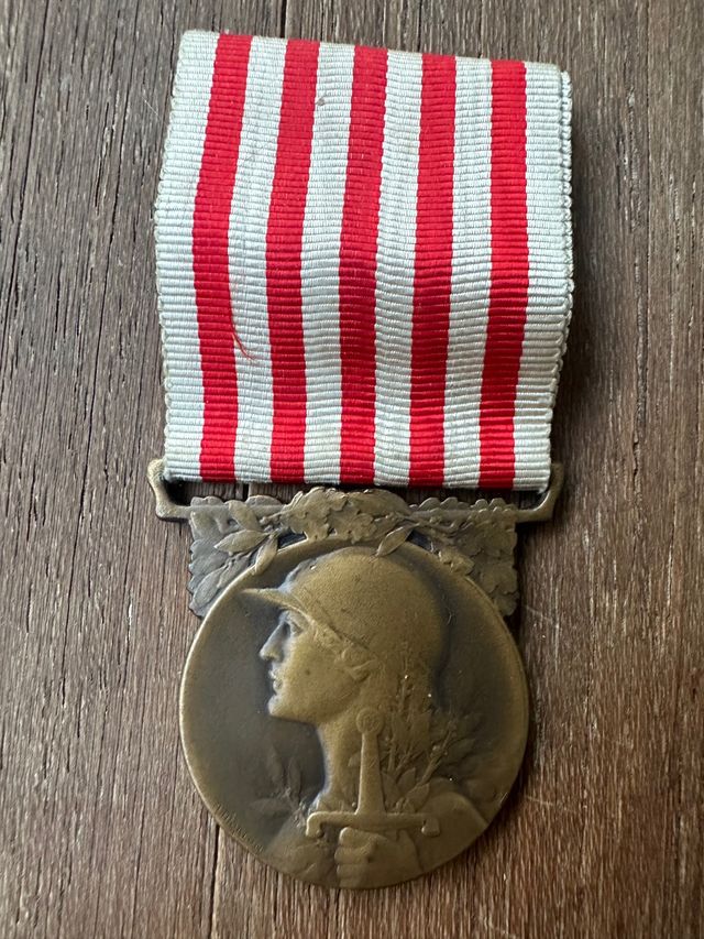 Medalla Francesa con Cinta 1 GM 1914-18