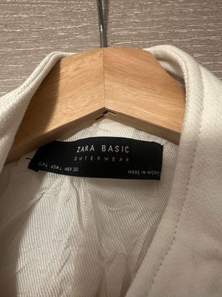 Chaqueta Zara Blanca Biker