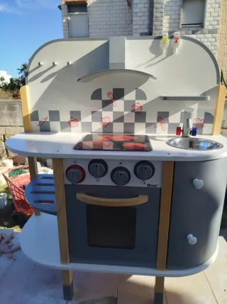 Cucina giocattolo per bambini