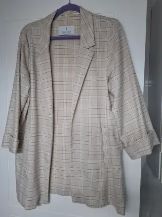 Americana cuadros STRADIVARIUS Talla M