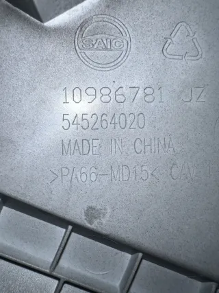 MG 4x Tapacubos OEM Ref. 10986781 de 16 ̈ ̈  MG4