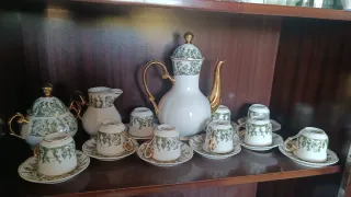 Juego de tazas de porcelana verde y blanco