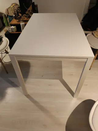 Mesa de salón extensible blanca IKEA