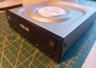 Grabadora DVD ASUS DRW-24D5MT