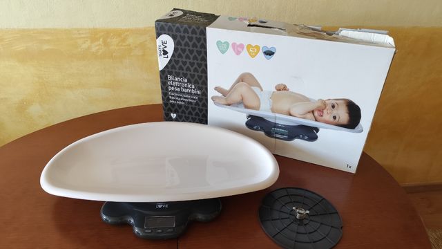 Báscula electrónica para bebés