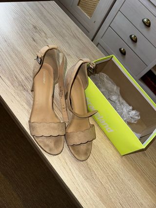 Sandalias Graceland tacón beige