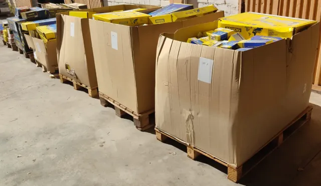 Lote recambios MOOG MONROE FERODO 5 palets 2000€