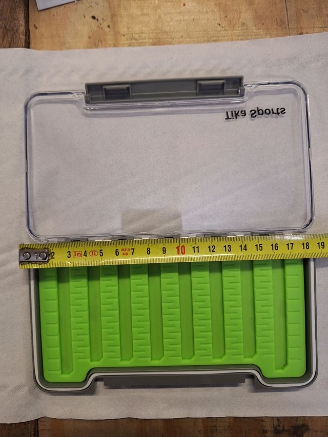 Caja de pesca Tika Sports
