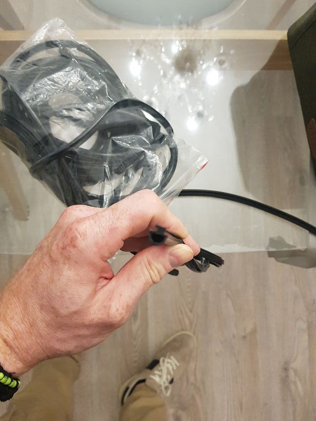 Goma aislante para ventana 5mm